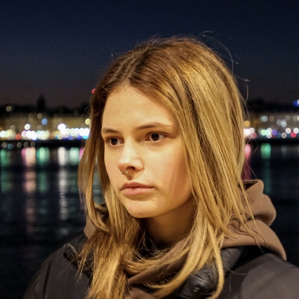 Varvara - Prof de russe - Bordeaux