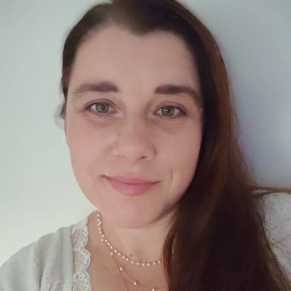 Maria - English tutor - Stirling