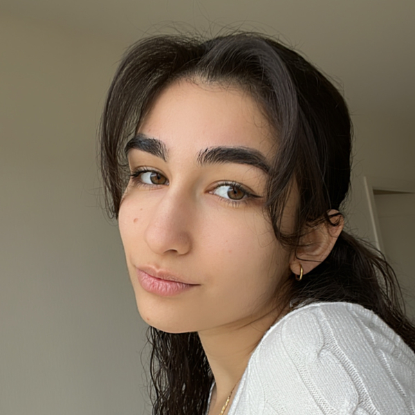 Hatice - Prof de psychologie - Dijon