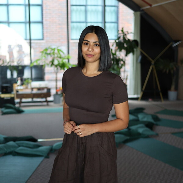 Kaya - Yoga instructor - London