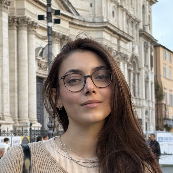 Sara - Insegnante di aiuto compiti - Roma