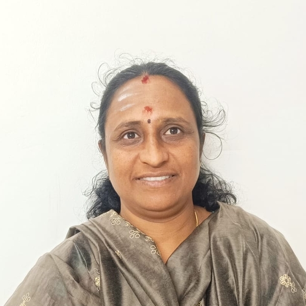 Rajeswari - Math tutor - Bhavani