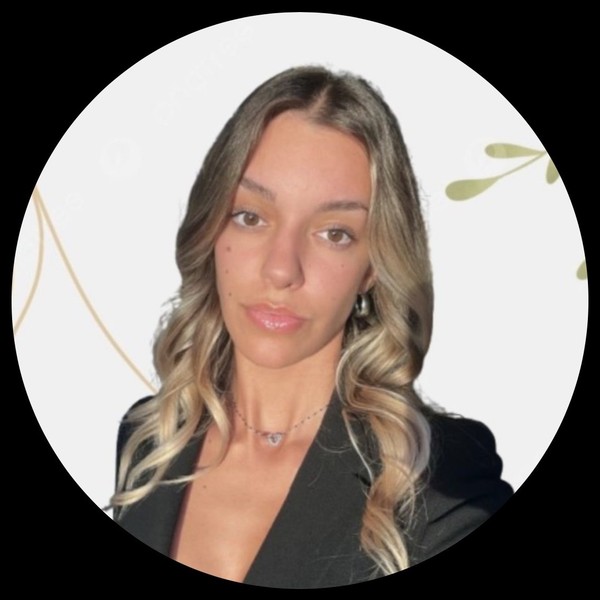 Louann - Prof d'aide aux devoirs - Bormes-les-Mimosas