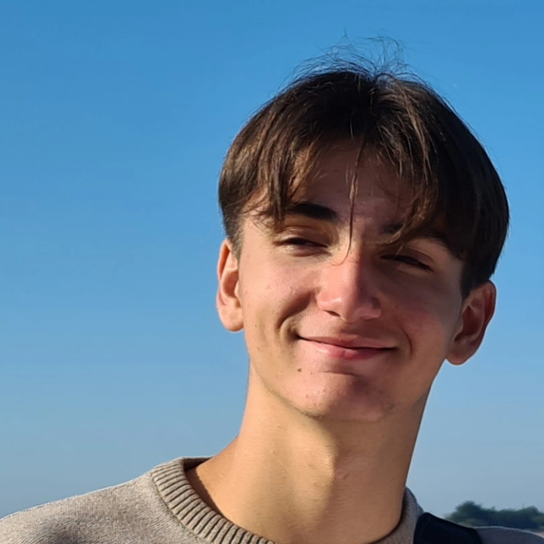 Quentin - Prof d'aide aux devoirs - Cholet