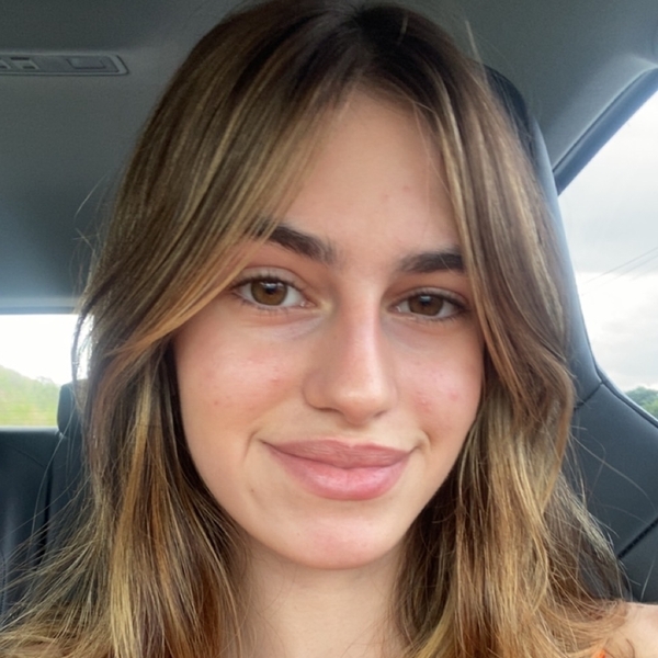 Julia - Prof de inglês - São Paulo