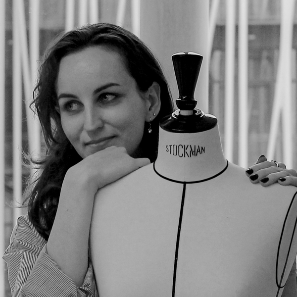 IRIS - Prof de couture - Montreuil