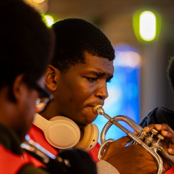 Caleb - Prof d'instruments à vent - Villiers-sur-Marne