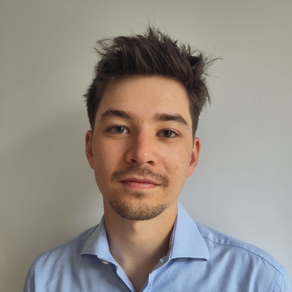 Valentin - Prof de maths - Colombes