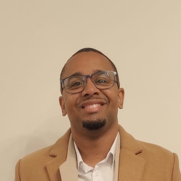 Valere - Prof de gestion financière - Persan