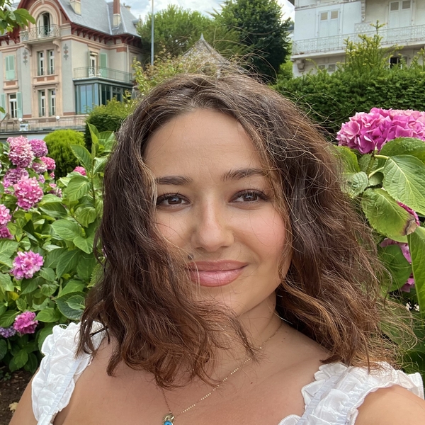 Yasmin - Drawing tutor - London