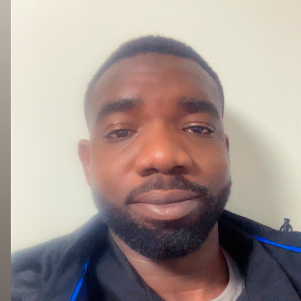 Moïse - Prof de conduite sur boîte manuelle - La Courneuve