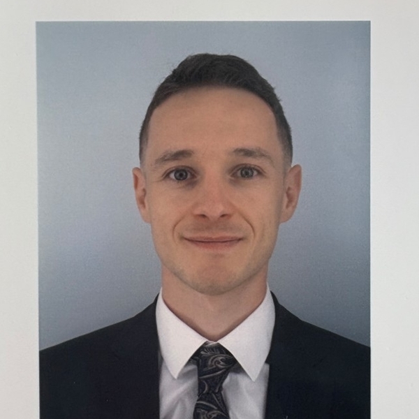 Alexandre - Prof de maths - Suisse