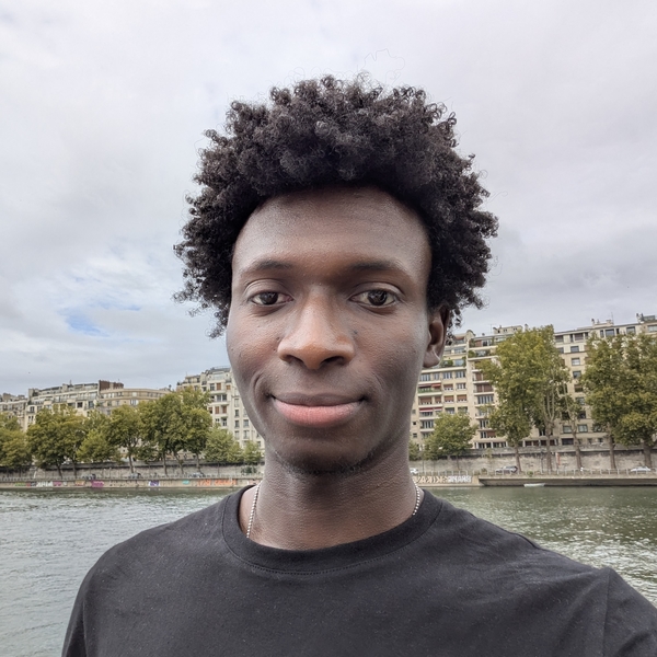 Léo-Emmanuel - Prof de maths - Châtillon