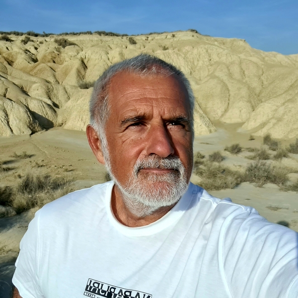 Henri - Prof de français - Liège