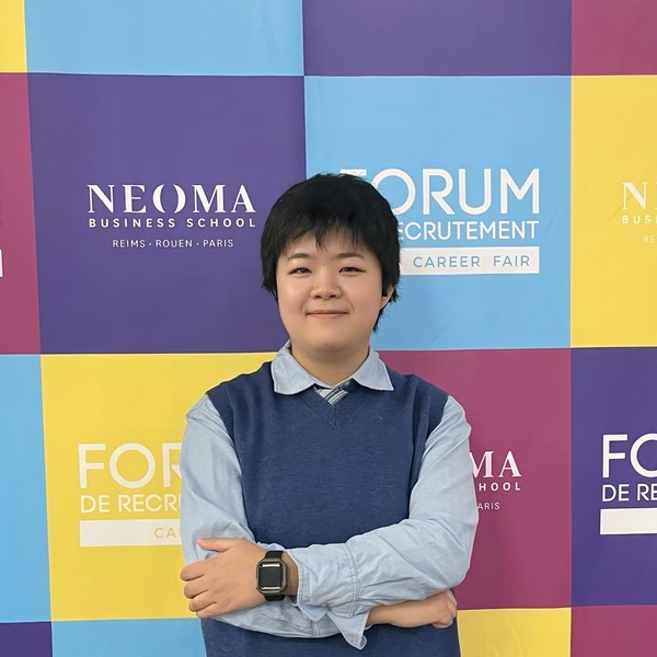 Adlien - Prof de chinois - Marseille 3e