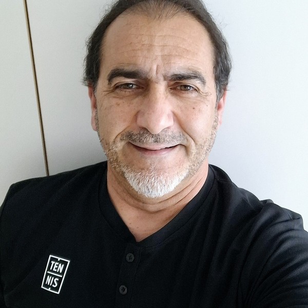 Fred - Prof de tennis - Paris