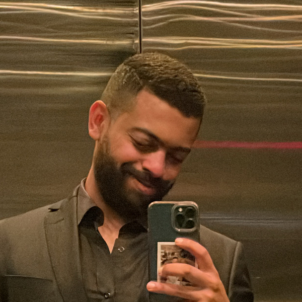 Houssam - Prof de marketing - Nouasseur