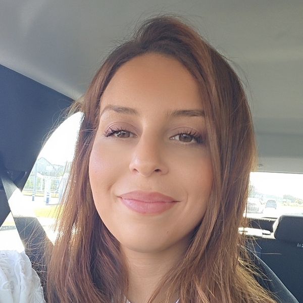 Amina - Prof d'aide aux devoirs - Denain