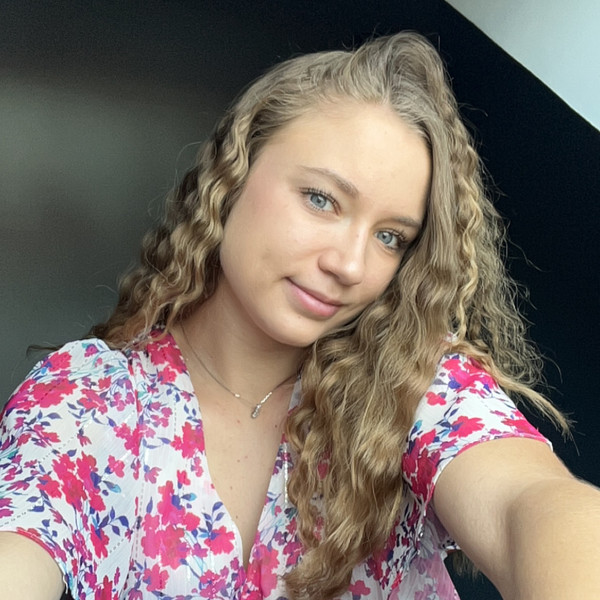 Loane - Prof de management - Seboncourt