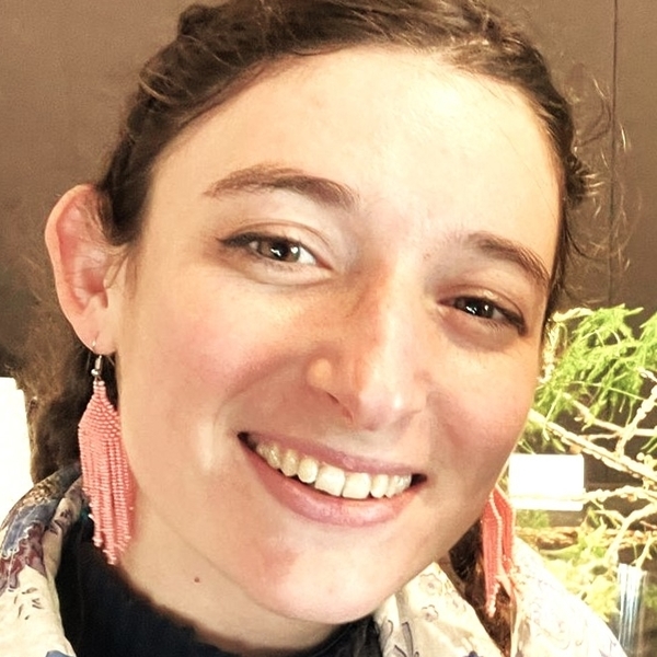 Romane - Prof de guitare - Vannes