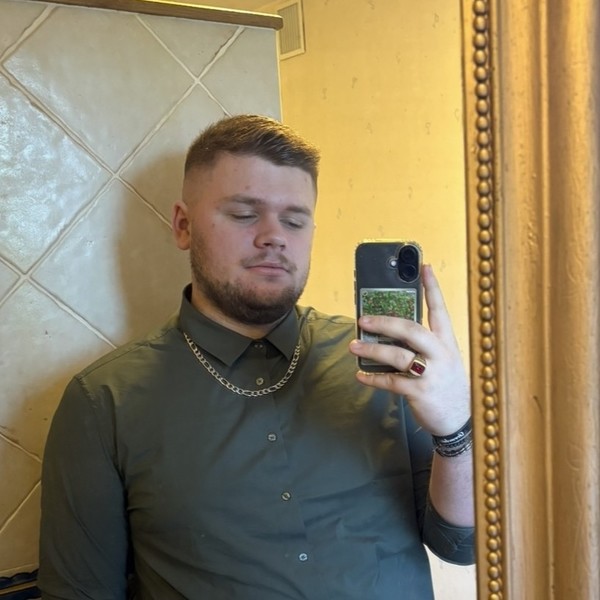 Andrew - Prof d'aide aux devoirs - Vizille