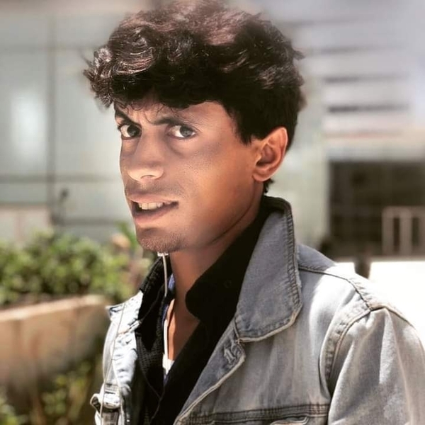 Achraf - Prof d'anglais - Casablanca