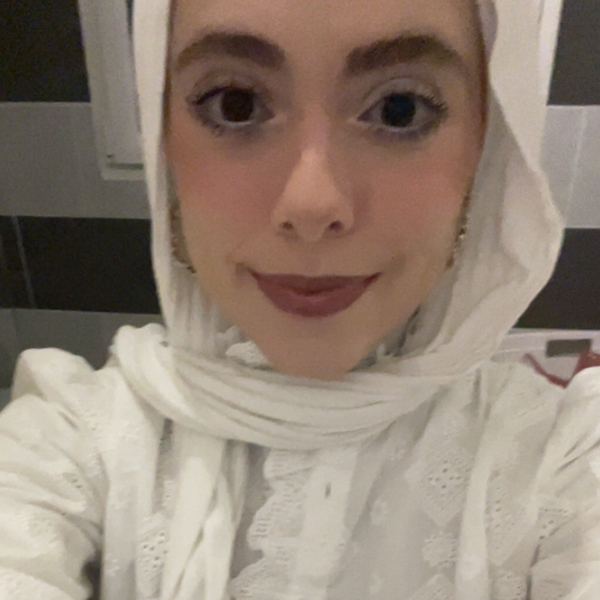 Lena - Prof d'anglais - Rambouillet