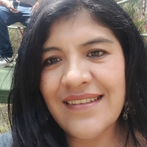 Katherin - tutor académico - Cusco