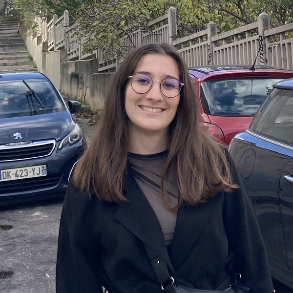 Anais - Prof de maths - Paris