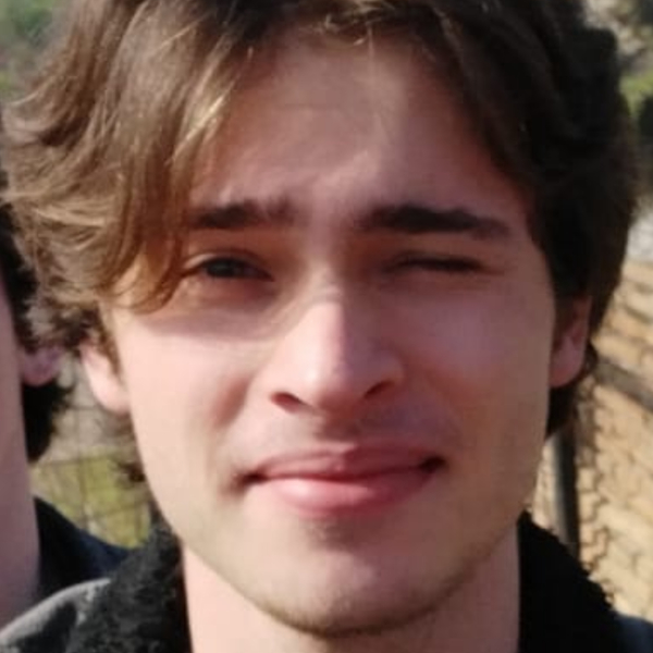 Arthur - Prof d'histoire - Paris 14e