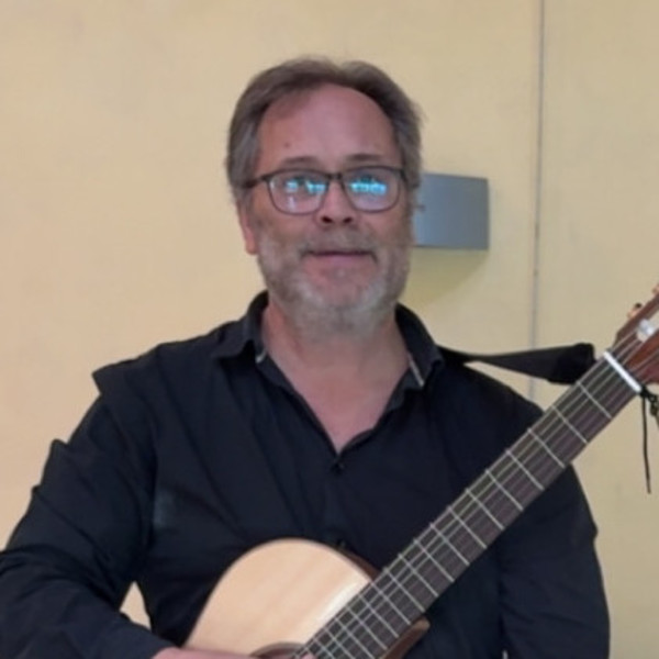 Patrick - Prof de guitare - Saint-Paterne - Le Chevain