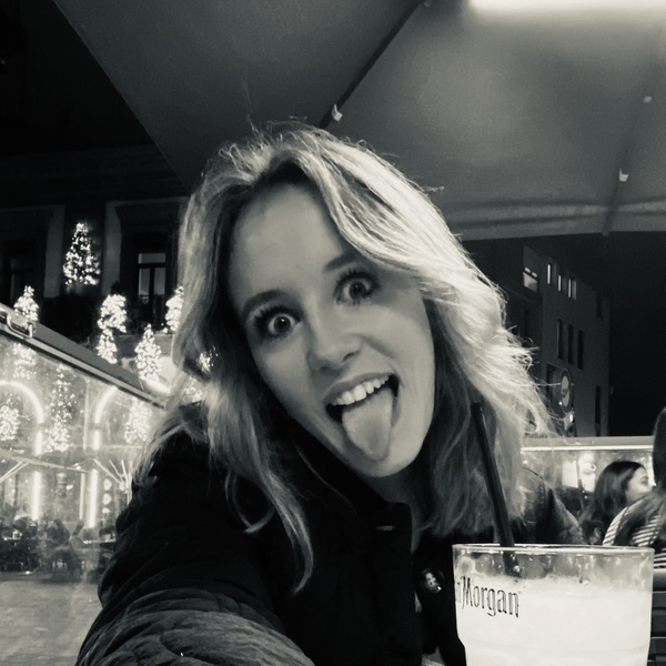 Tissiane - Prof d'anglais - Igon