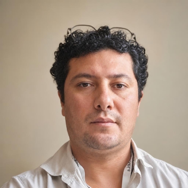 Taha - professeur de mathématiques - Nantes