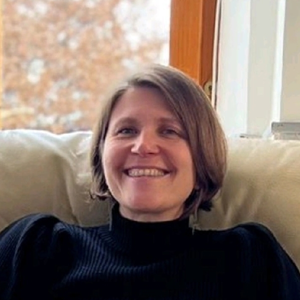 Nathalie - Prof d'histoire - géo - Saint-Thibault-des-Vignes