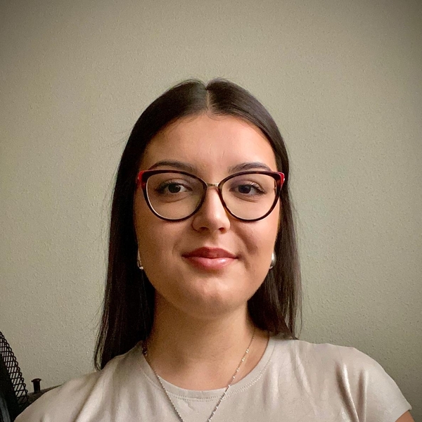 Catalina - Profe de inglés - Pinto