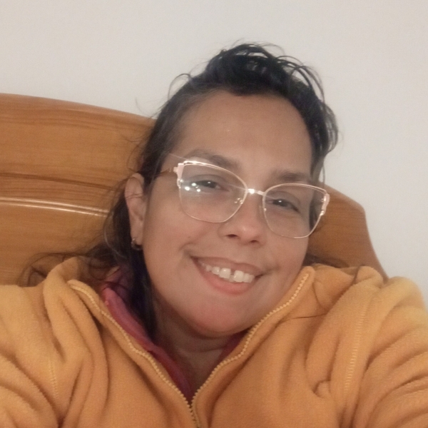 Monica - tutor académico - Devesa