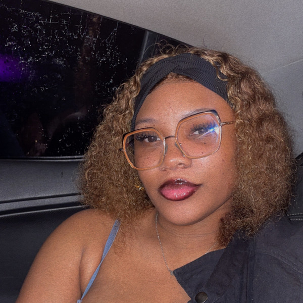 Amy - Prof de français - Paris 12e