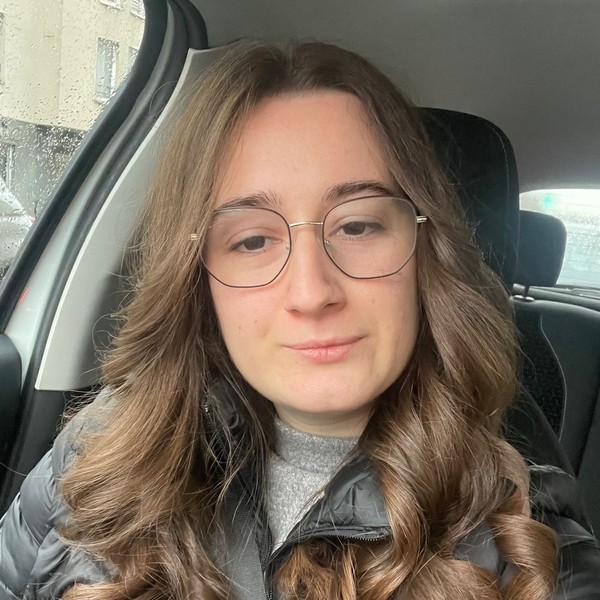 Leane - Prof d'aide aux devoirs - Villenoy