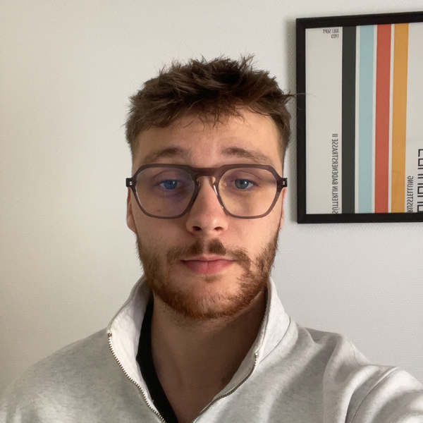 Pierre - Prof de maths - Dijon