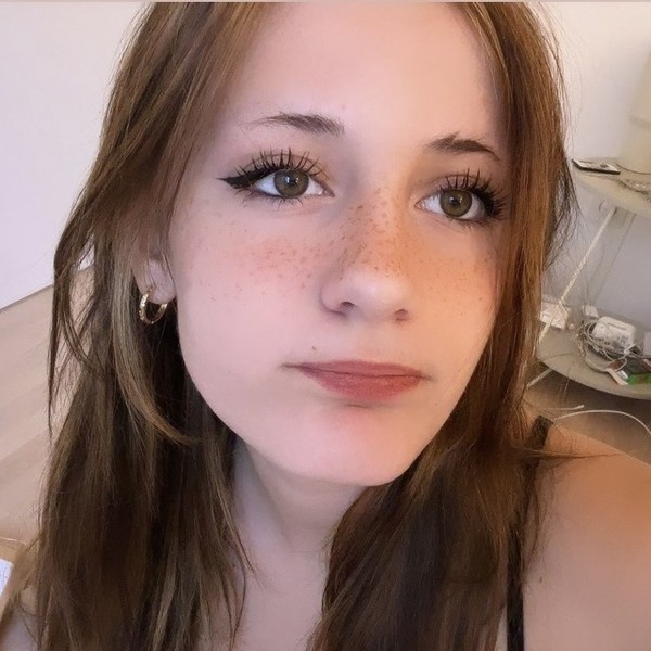 Vahina - Prof d'anglais - Lyon