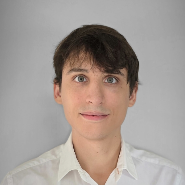 Antoine - Prof de maths - Paris