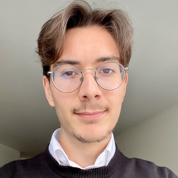 Paul-Etienne - Prof de maths - Grenoble