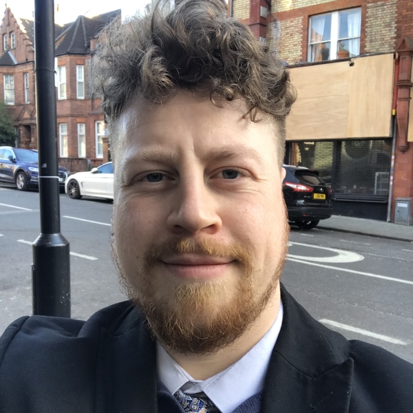 Montgomery - English tutor - London