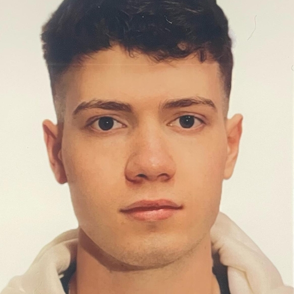Mattia - Insegnante di aiuto compiti - Milano
