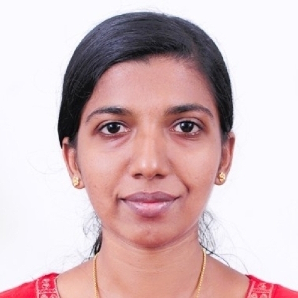 REVATHY - Python tutor - Dubai