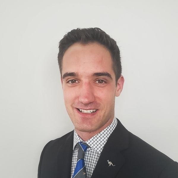 Brett - Medicine Tutor - Cairns North