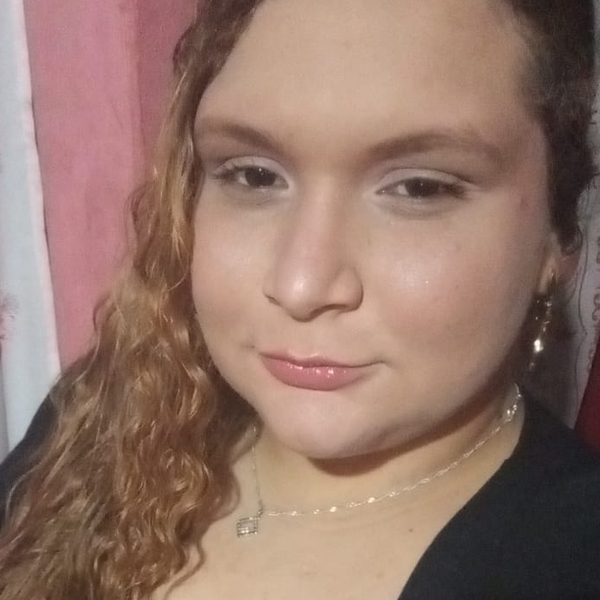 Alexandra - Professor de espanhol - Goiás