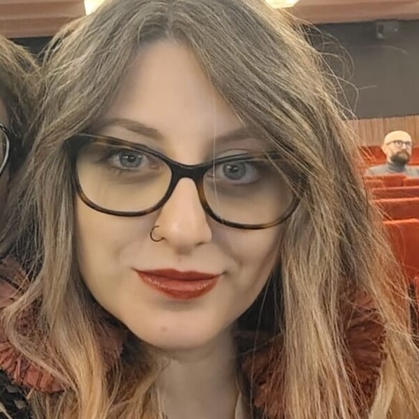 Sabrina - Insegnante di ripetizioni - Genova