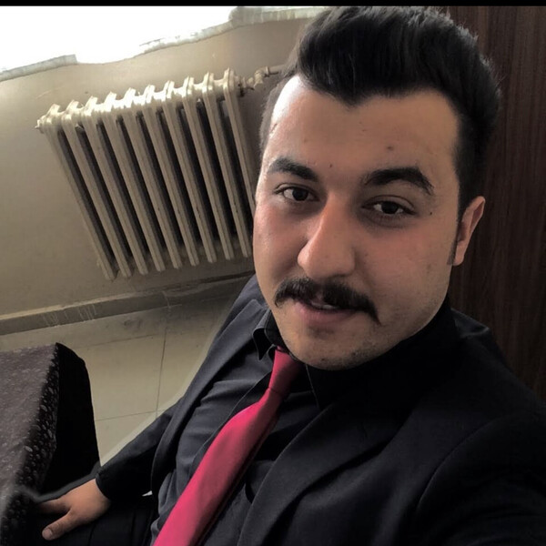 Semih - Türkçe öğretmeni - 