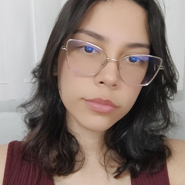 Thais Cristine - Prof de saúde pública - Palmas
